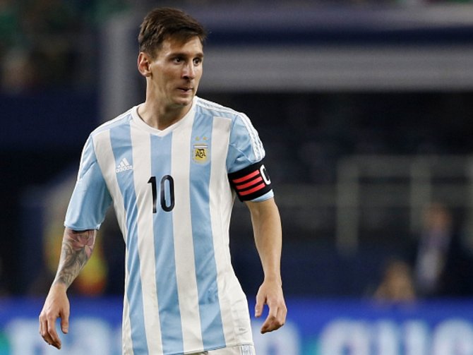 Kanonýr Argentiny Lionel Messi.
