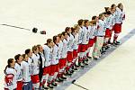 České hokejistky to dokázaly a jedou na olympiádu v Číně, která se koná na jaře 2022. Maďarsko porazily 5:1 a mohly se radovat v Chomutovské Rocknet Aréně přímo na ledové ploše za účasti skvělých více jak 1800 diváků.