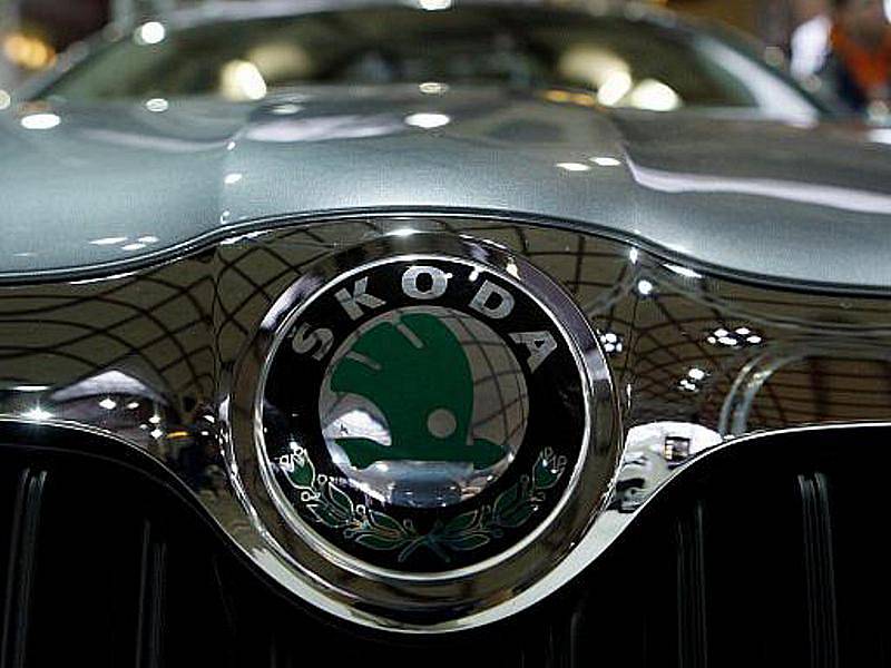 Značka Škoda Auto dosáhla loni jako jeden z mála výrobců i přes velmi obtížné podmínky na automobilových trzích prodejního rekordu. „Celkově dodala svým zákazníkům 684.226 vozů, což je o 1,4 % více než v roce 2008,“ sdělil mluvčí firmy Jaroslav Černý