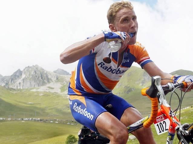 Michael Boogerd na snímku z Tour de France 2002
