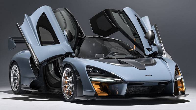 McLaren Senna.