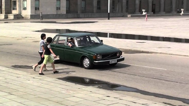Volvo 144 v Severní Koreji.