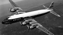 Letadlo Douglas DC-7 společnosti United Airlines. Přesně takové bylo účastníkem kolize nad Grand Canyonem v roce 1956.