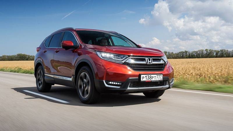 6. Honda CR-V. Prodaných vozů: 748 048