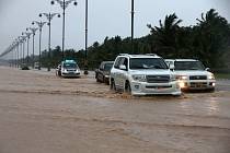 Cyklón Mekunu dorazil do Ománu.