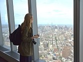 V novém mrakodrapu One World Trade Center se ve výšce téměř 400 metrů otevírá vyhlídková plošina.