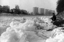 Sněhová kalamita, která spolu s extrémním ochlazením zasáhla Československo na přelomu roku 1978 a 1979. Nebyla sice první ani poslední, jež zemi postihla, ale prudkostí změny teploty byla přece jen výjimečná