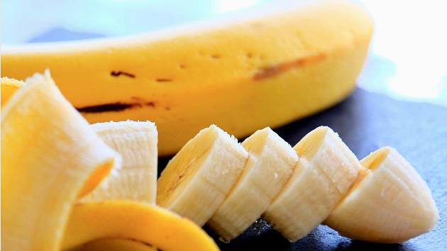 Banán je druhým nejvíce konzumovaným ovocem u nás hned po jablkách. Průměrně sníme 12 kilo ročně