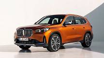 Klasické "spalovací BMW X1