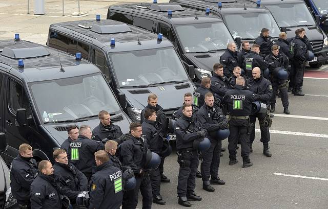 V Chemnitzu (Saská Kamenice) probíhají nové demonstrace.