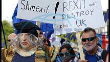 Londýn demonstroval proti brexitu.