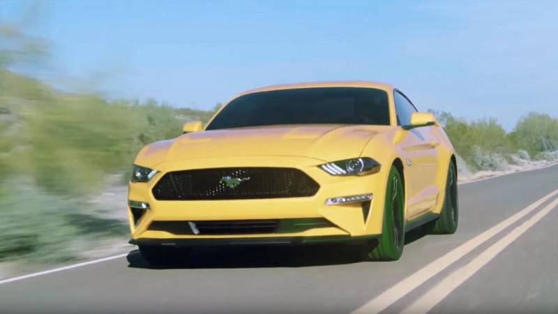 Facelift Fordu Mustang z uniklého videa.