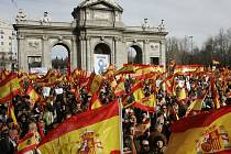 Demonstrace proti aktivitám baskických separatistů ve Španělsku. Ilustrační foto.