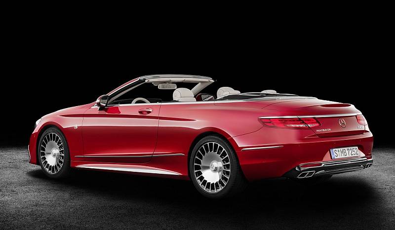 Mercedes-Maybach S 650 Cabriolet.