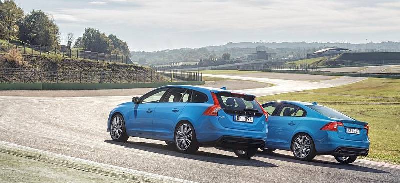 Volvo S60 a V60 Polestar.