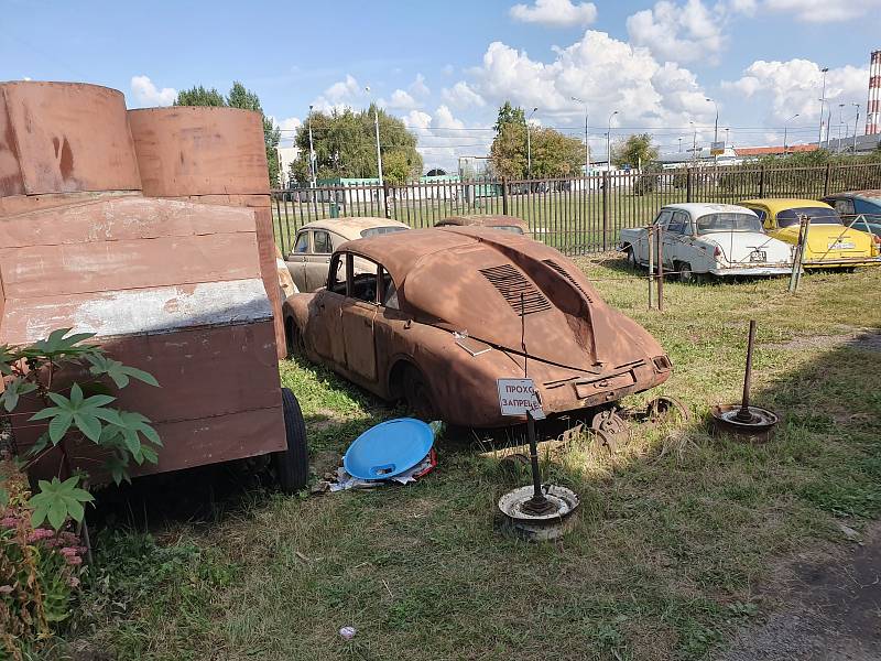 A copak je tohle asi za auto?