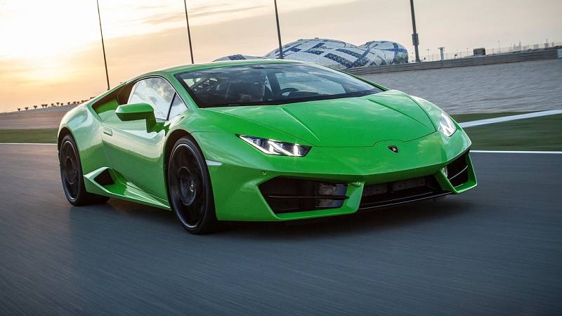 Desetiválcový supersport od Lamborghini nesmí chybět. Huracan skončil v žebříčku šestý.