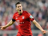 Kanonýr Bayernu Mnichov Robert Lewandowski nasázel Wolfsburgu pět gólů během devíti minut.