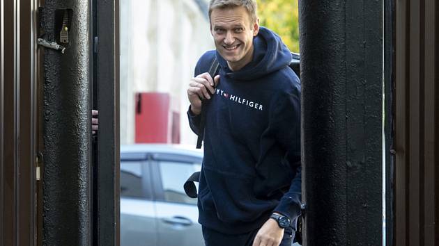 Ruský opoziční vůdce Alexej Navalnyj vychází z vězení