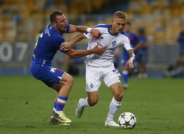 Zápas mezi Slavií Praha a Dynamem Kyjev skončil pro slávisty prohrou 0:2