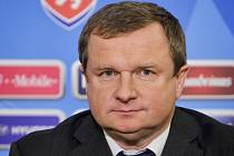 Trenér fotbalové reprezentace Pavel Vrba.