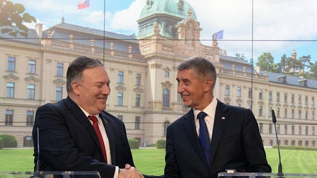 Americký ministr zahraničí Mike Pompeo a premiér ČR Andrej Babiš