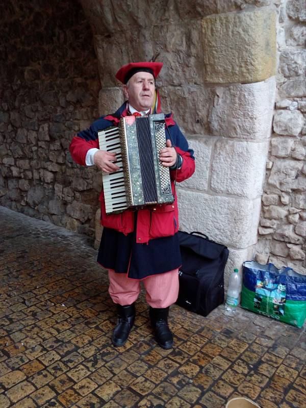 hudební folklór ve Floriánské bráně