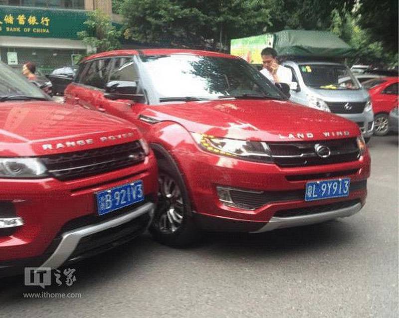 Nehoda Range Rover Evoque a Landwind X7.