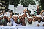 Protesty proti výrokům indických politických představitelů v Bangladéši.