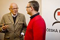 Tisková konference k vyhlášení laureátů Česká hlava 2014 za nejlepší patenty, objevy a vynálezy vědců v letošním roce, proběhla 27. listopadu v Praze. Emil Paleček a Pavel Izák.