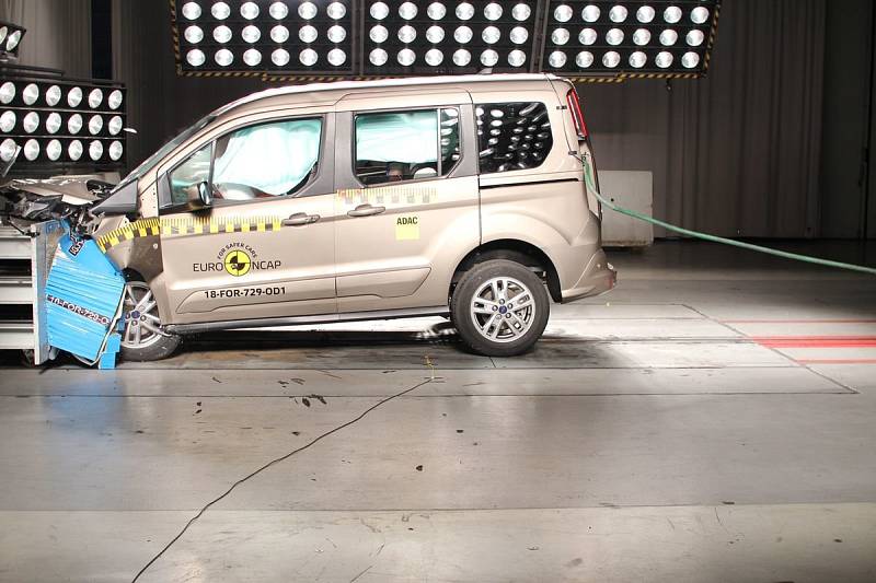 Crash test Ford Tourneo Connect