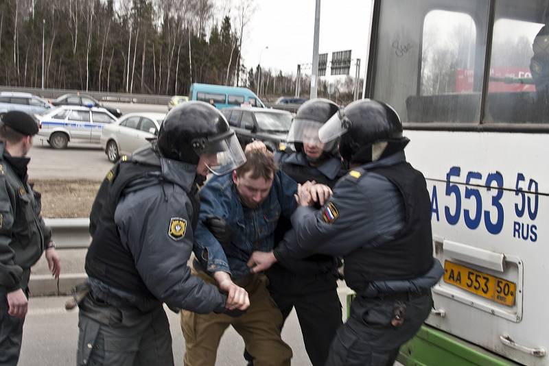 Ruská policie zatýká "nepřátele státu". Ilustrační foto