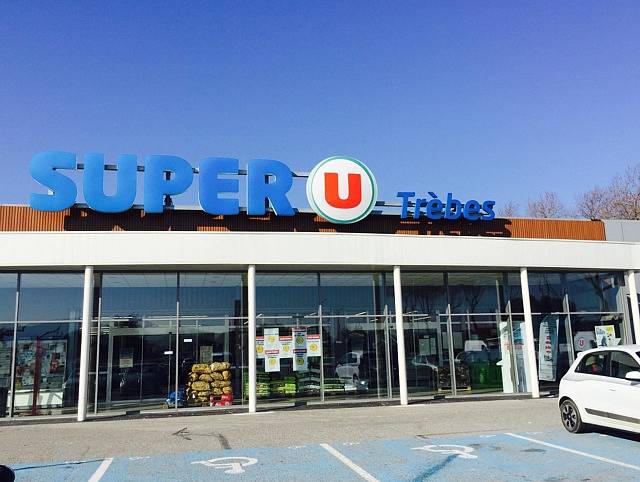 Útok ve Francii. Supermarket, kde došlo k útoku.