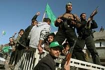 Ozbrojenci z palestinského hnutí Hamás. Ilustrační snímek