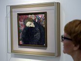 Obraz Gustava Klimta Dáma s rukávníkem (1916-1917). Obraz byl řadu let pokládán za ztracený, naposledy byl vystaven ve Vídni v roce 1926.
