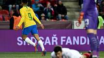 Přátelský fotbalový zápas, Česká republika (CZE) - (BR) Brazilská fotbalová reprezentace, 26. března 2019 v Praze. Na snímku (zleva) Gabriel Jesus se raduje z golu.