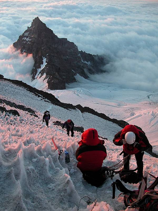 Mount Rainier, nejvyšší vrchol amerického Kaskádového pohoří, je považován za nezasněženější místo na světě.