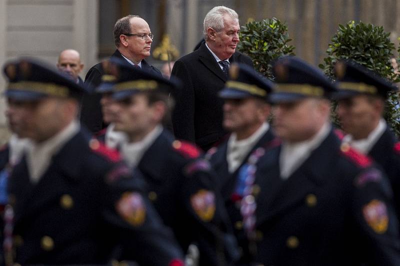 Prezident Miloš Zeman přivítal 9. dubna na Pražském hradě monackého knížete Alberta II.