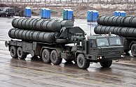 Ruský protiraketový systém S-400	