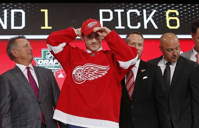 Český talent Filip Zadina míří do Detroitu.