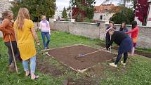 Základní škola Kamenná stezka v Kutné Hoře dbá na přátelskou atmosféru mezi učiteli, žáky a rodiči.