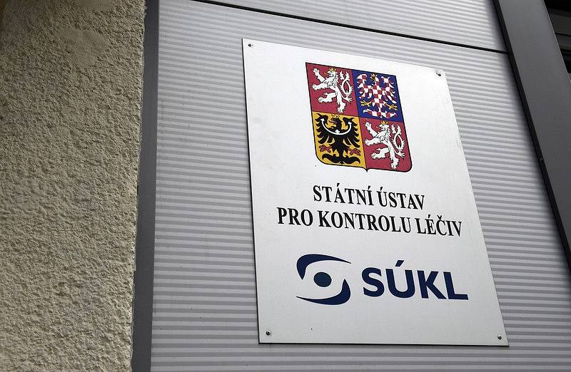 Logo Státního ústavu pro kontrolu léčiv (SÚKL).