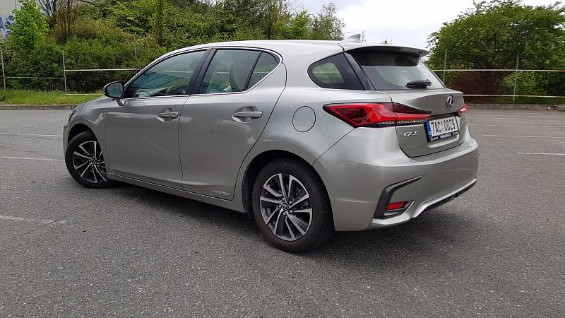 Lexus CT 200h