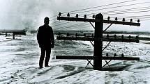 Následky sněhové bouře, která v roce 1966 řádila v americké Severní Dakotě.