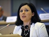 Věra Jourová, česká kandidátka do funkce evropské komisařky pro spravedlnost, ochranu spotřebitele a rovnost žen, vystoupila 1. října na slyšení v Evropském parlamentu.