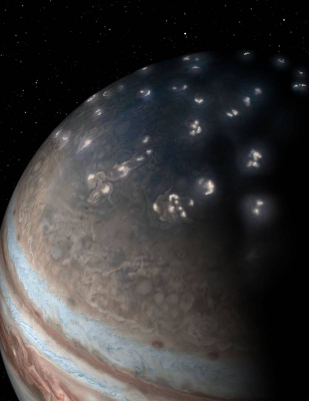 Snímky pořízené sondou Juno