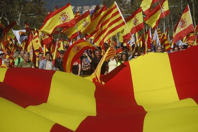 Prošpanělská demonstrace v Barceloně