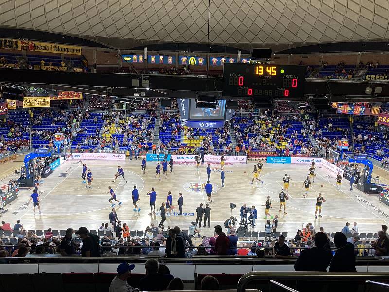 Deník navštívil basketbalové utkání Barcelona - Tenerife.