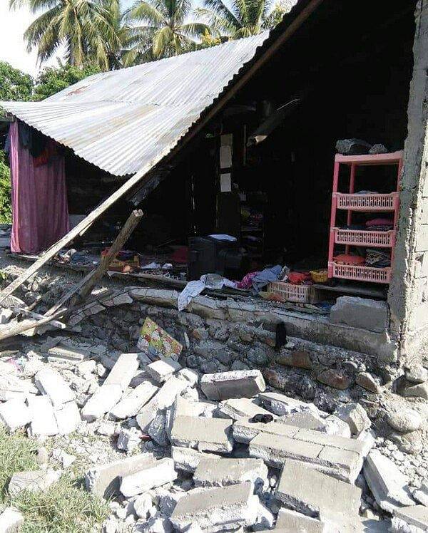 Indonéský ostrov Sulawesi zasáhlo zemětřesení