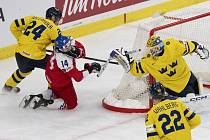 Čeští hokejisté podlehli v semifinále MS juniorů Švédsku.